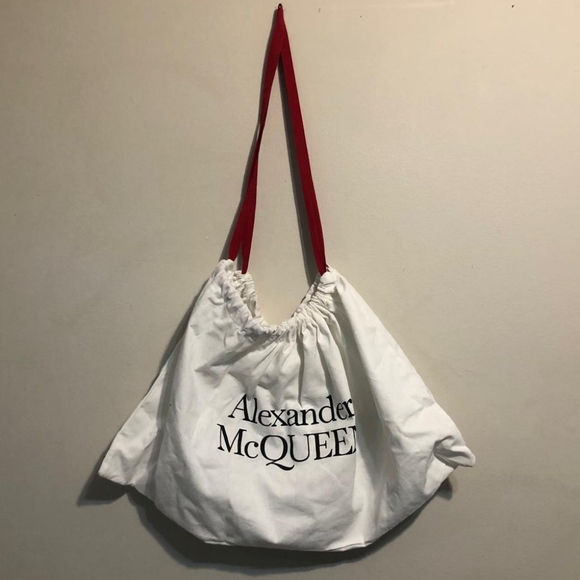 Alexander McQueen Small Ball Bundle Shoulder Bag Black/White - Picture 8 of 11